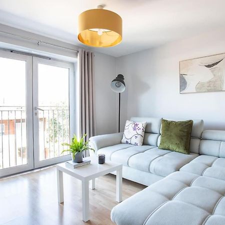 Апартаменты 5* Ultra Luxury, Great Views, Underground Parking Белфаст Экстерьер фото